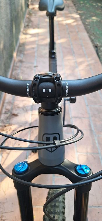 Used Mondraker FOXY 2023 2023 Mountainbike, Light Gray — image 23 of 24