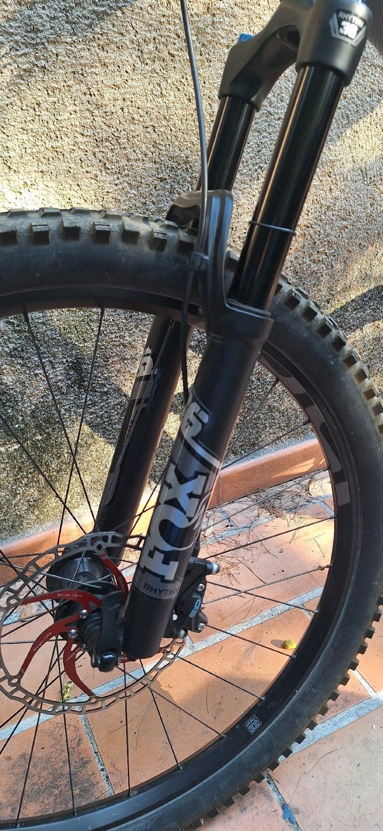 Used Mondraker FOXY 2023 2023 Mountainbike, Light Gray — image 24 of 24