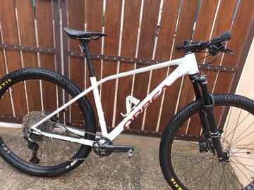 Orbea Alma H20 2026 2026 Mountainbike usato, Bianco — immagine 4 di 7