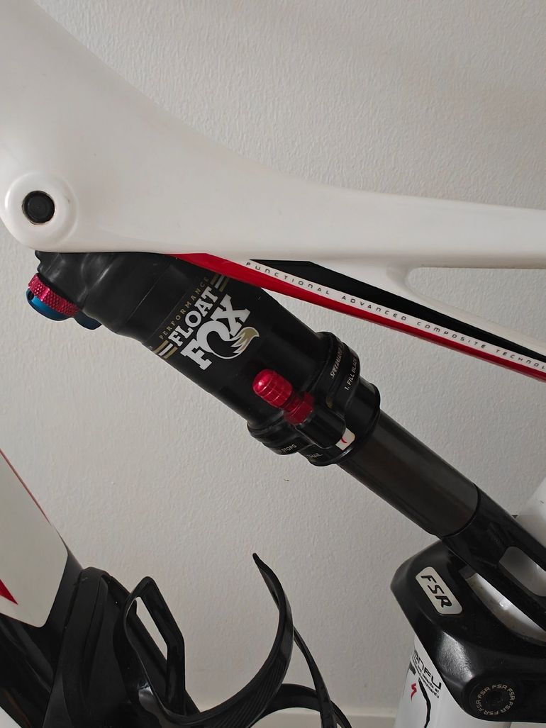 Used Specialized Stumpjumper SRAM GX 2017 Mountainbike, White — image 4 of 12