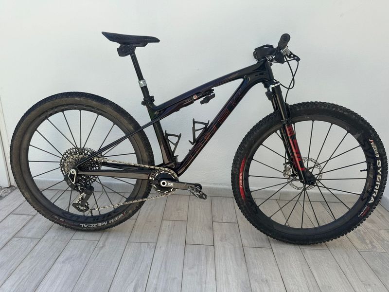 Trek Supercaliber SLR 9.9 Flight Attendant SRAM XX 2024 MTB usato