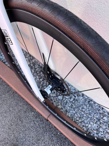 Sauvage LaRoute 2022 Road & Gravel d'occasion — image 4 sur 6