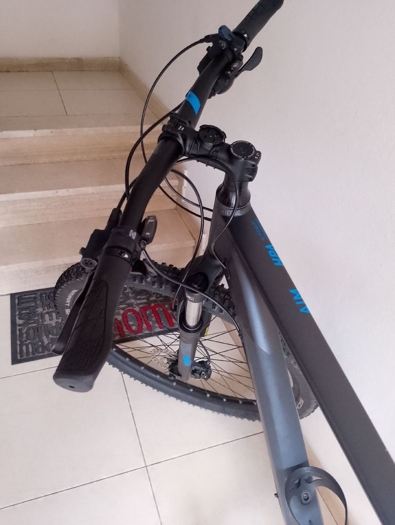 Brugt CUBE Ams Other Shimano 2024 Mountainbike — billede 3 af 4