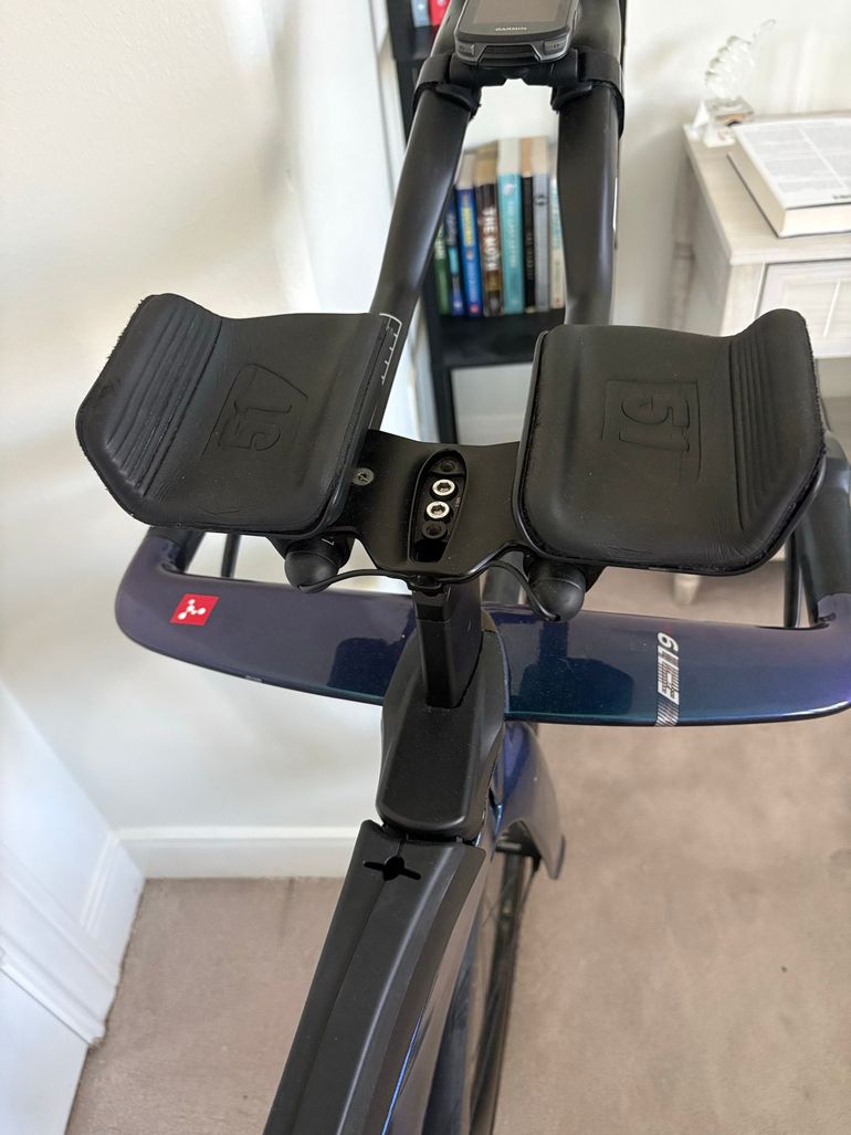 Used Argon 18 Custom SRAM Red eTap AXS 2022 Road & Gravel, Blue — image 7 of 11