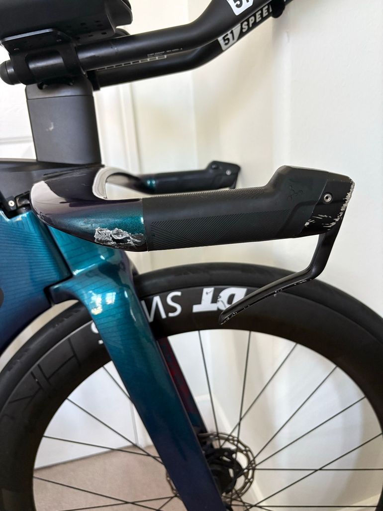 Used Argon 18 Custom SRAM Red eTap AXS 2022 Road & Gravel, Blue — image 9 of 11