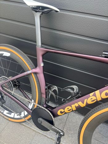 Tweedehands Cervélo Aspero SRAM Force eTap AXS 2026 Road & Gravel — afbeelding 7 van 10