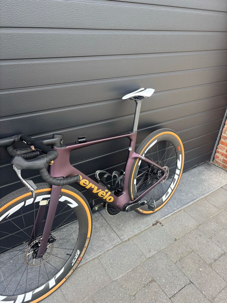 Tweedehands Cervélo Aspero SRAM Force eTap AXS 2026 Road & Gravel — afbeelding 10 van 10