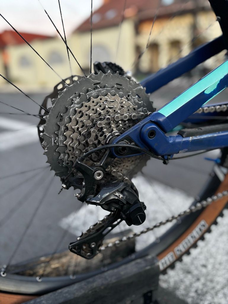 Used Canyon Spectral Shimano Deore XT 2019 Mountainbike, Blue, 27.5 (650B) — image 3 of 7