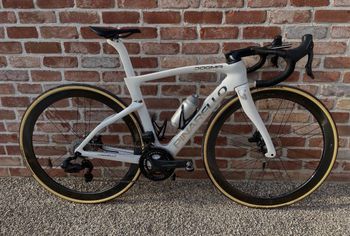 Used Pinarello DOGMA F SUPER RECORD WRL Disc 2023 2023 Road & Gravel