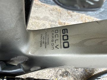 Used Trek Madone 9.5 2017 2017 Road & Gravel, Light Gray — image 5 of 86
