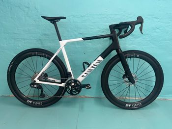 Canyon Grail CF SLX 8 Di2 2025 2025 Road & Gravel d'occasion