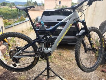 Tweedehands Orbea RISE H15 2022 2022 MTB