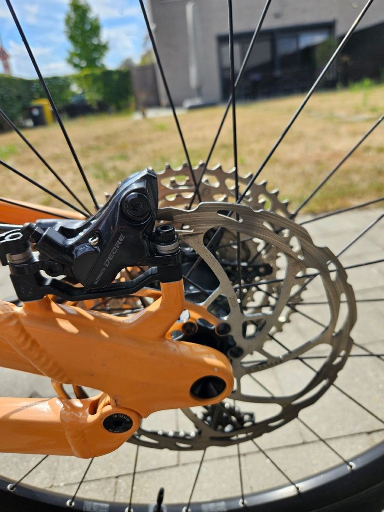 Canyon Spectral 6 2024 2024 Mountainbike usato, Arancione — immagine 11 di 14
