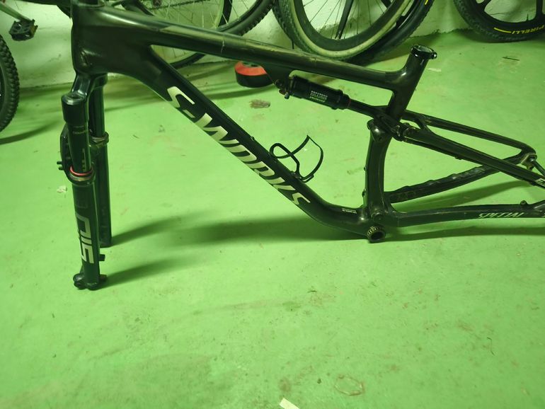 Specialized S-Works Epic 2021 Frameset 2021 Mountainbike d'occasion — image 2 sur 5