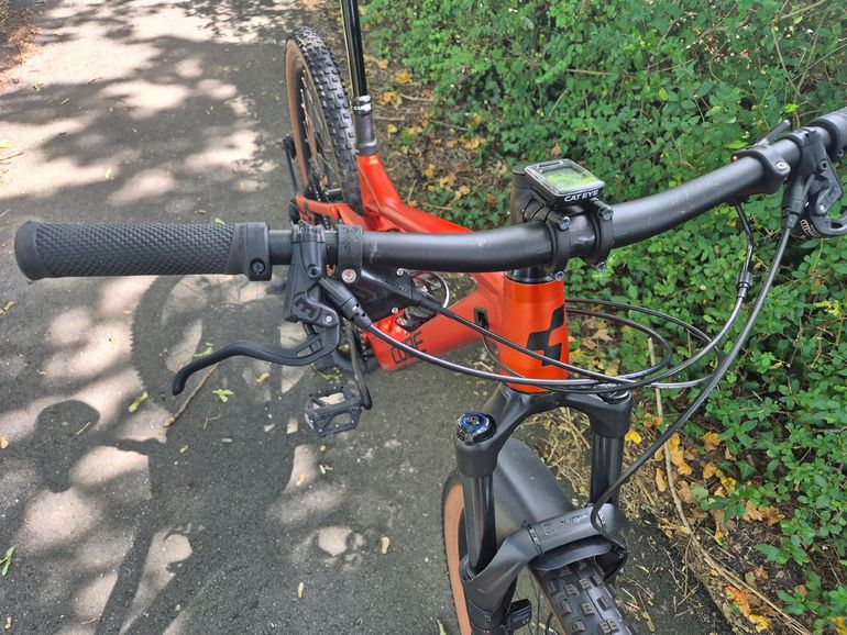 CUBE STEREO ONE22 PRO 2022 2022 Mountainbike de segunda mano, Naranja — imagen 5 de 9