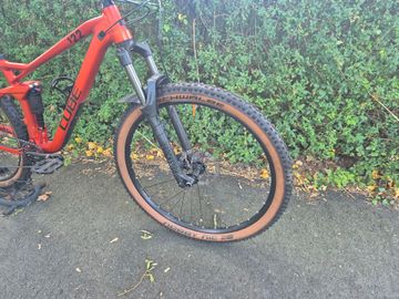 Used CUBE STEREO ONE22 PRO 2022 2022 Mountainbike, Orange, 27.5, 29 — image 4 of 9