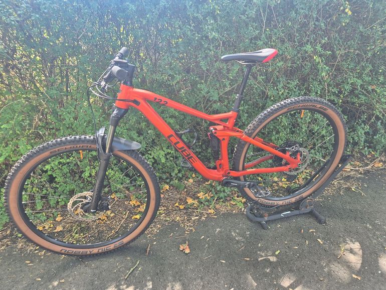 CUBE STEREO ONE22 PRO 2022 2022 Mountainbike de segunda mano, Naranja — imagen 6 de 9
