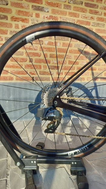 Used Lightcarbon Custom SRAM Force eTap AXS 2024 Road & Gravel, Black — image 7 of 8