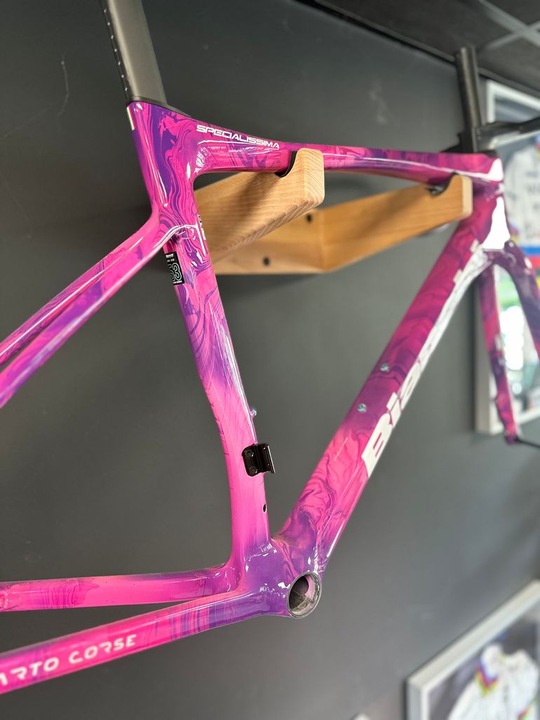 Used Bianchi Specialissima PRO - Frameset 2026 Frameset 2026 Road & Gravel, Purple — image 3 of 3