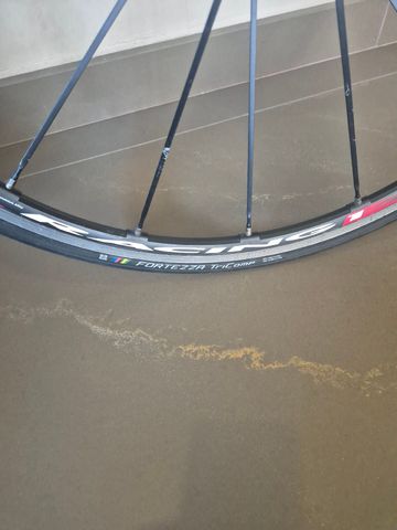 Brugt Bianchi Infinito Ultegra Compact 2013 2013 Road & Gravel — billede 10 af 10