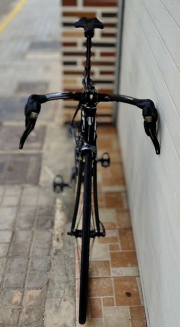 Used Trek Madone 5.2 2010 2010 Road & Gravel, Black — image 12 of 20
