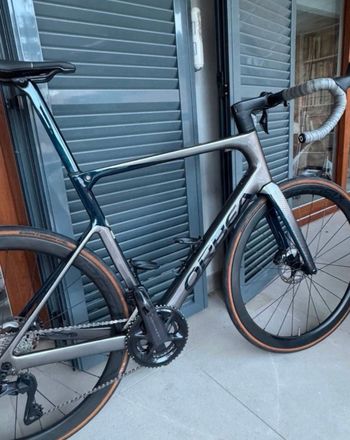Tweedehands Orbea ORCA M10iLTD PWR 2023 2023 Road & Gravel