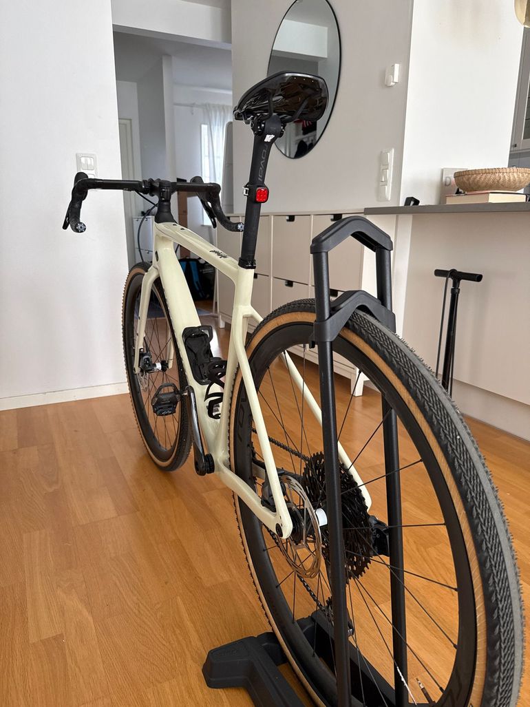 Używany Specialized Diverge SRAM Force eTap AXS 2023 Road & Gravel — zdjęcie 8 z 8