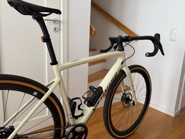 Używany Specialized Diverge SRAM Force eTap AXS 2023 Road & Gravel — zdjęcie 5 z 8