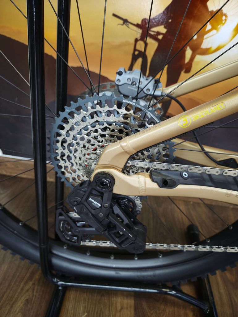 Brugt Orbea WILD H20-EAGLE 2024 2024 Mountainbike — billede 3 af 11