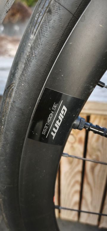 Gebrauchtes Giant Defy Advanced Pro 1 2024 2024 Road & Gravel, Weiß — Bild 12 von 19
