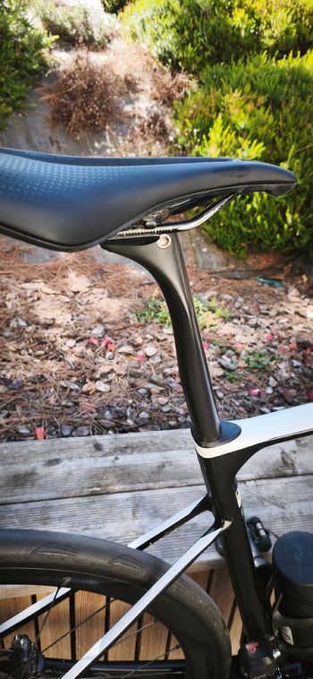 Brugt Giant Defy Advanced Pro 1 2024 2024 Road & Gravel — billede 9 af 12