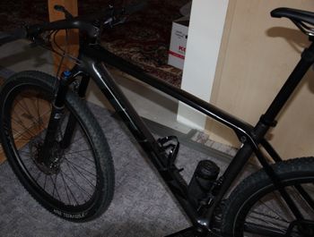 Używany Trek Procaliber 9.8 2022 2022 Mountainbike — zdjęcie 2 z 5