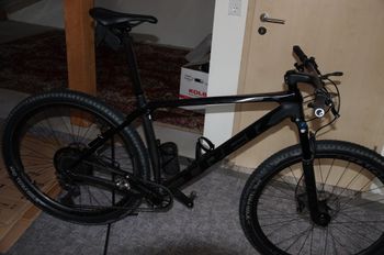 Używany Trek Procaliber 9.8 2022 2022 Mountainbike — zdjęcie 4 z 5