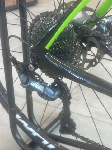 Brugt Cannondale Synapse Carbon Disc 105 2020 2020 Road & Gravel — billede 3 af 4