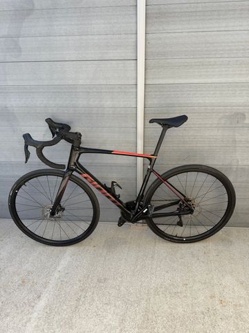 Brugt Giant Defy Advanced 1 2024 2024 Road & Gravel