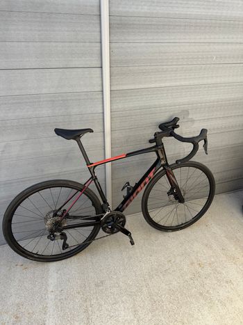 Gebrauchtes Giant Defy Advanced 1 2024 2024 Road & Gravel, Schwarz — Bild 2 von 4