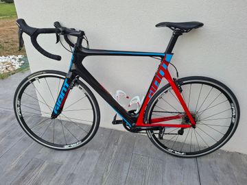 Used Giant Propel Advanced 2 2016 2016 Road & Gravel, Black — image 5 of 5