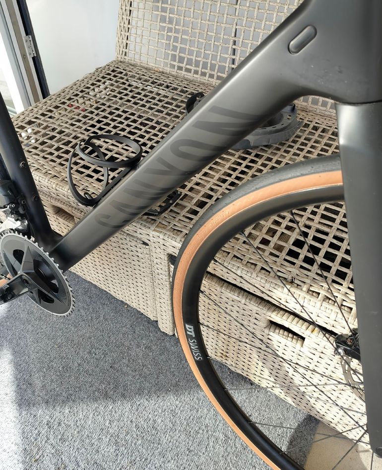 Brugt Canyon Endurace CF 7 AXS 2023 2023 Road & Gravel — billede 2 af 14
