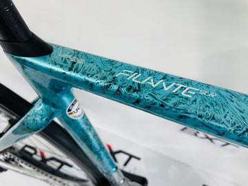 Brugt Wilier Filante SLR Ultegra Di2 Misura L 2025 Road & Gravel