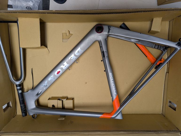 Käytetty De Rosa Protos 2018 Disk Frameset 2018 Road & Gravel — kuva 3 / 4