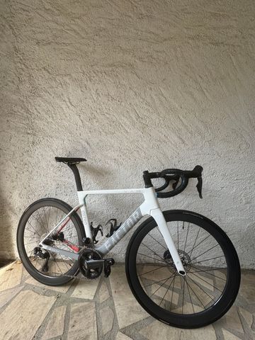 Used Factor Ostro Shimano Ultegra Di2 2023 Road & Gravel