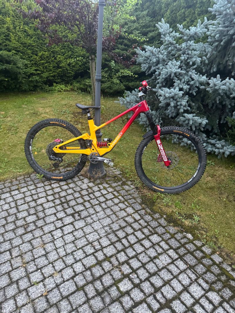 Used Forbidden Dreadnought X0 RS U Mullet 2024 2024 MTB