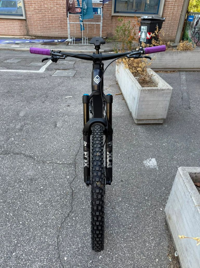 Megamo REASON AL 05 2027 2027 Mountainbike usato, Nero — immagine 11 di 16