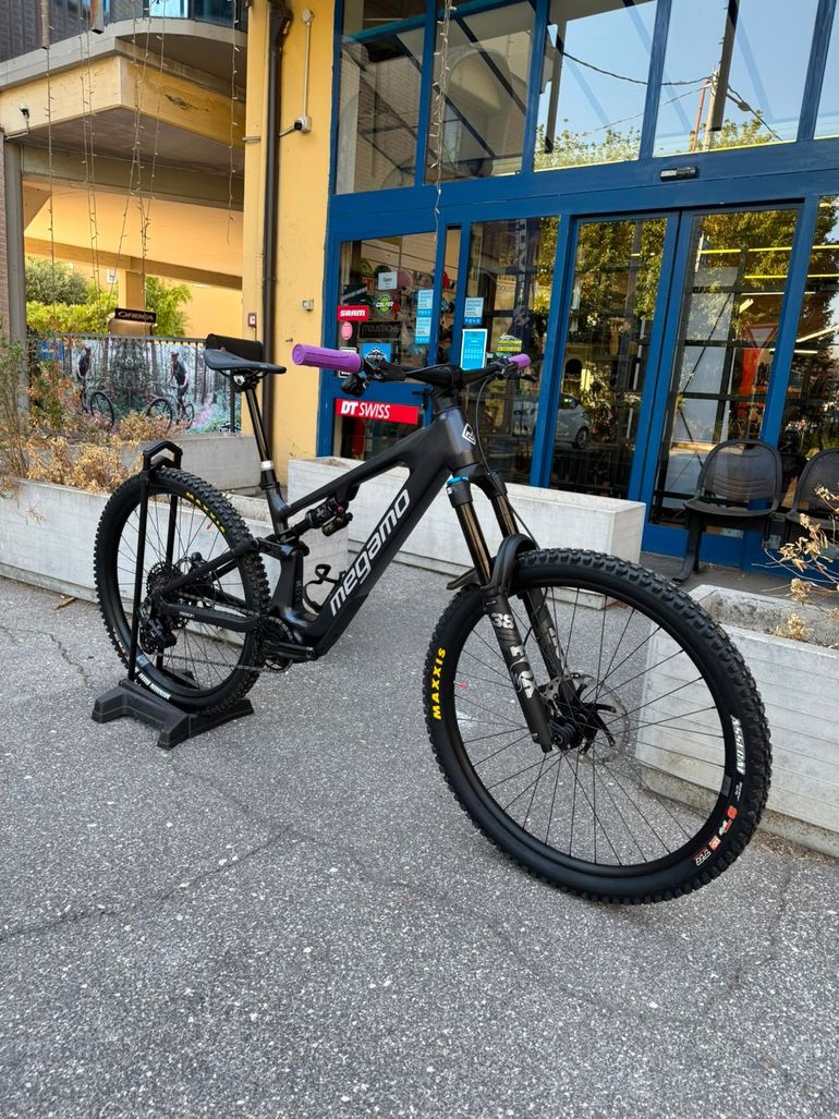 Megamo REASON AL 05 2027 2027 Mountainbike usato, Nero — immagine 2 di 16