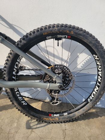 Tweedehands Orbea WILD H10 2025 2025 Mountainbike — afbeelding 8 van 8