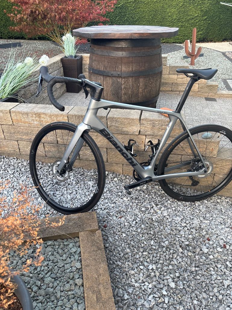 Brugt Bianchi Impulso PRO GRX 820 disc 2025 2025 Road & Gravel — billede 2 af 6
