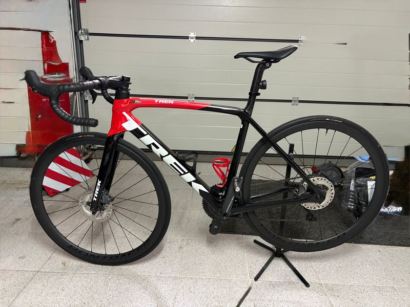Trek Émonda SL 6 2024 2024 Road & Gravel d'occasion