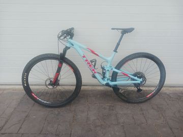 Tweedehands Trek Top Fuel 9.8 SL 2016 2016 MTB