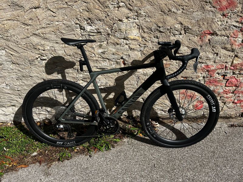 Canyon Grail CF SLX 8 Di2 2024 2024 Road & Gravel d'occasion