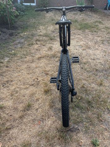 Použité Specialized Epic EVO Comp 2022 2022 Mountainbike — obrázek 9 z 16